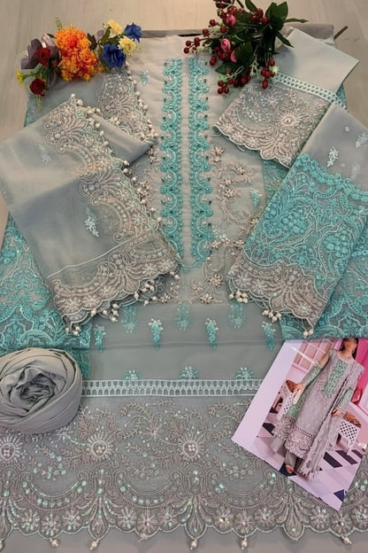 3 Piece Heavy Embroidered Organza Bridal Suit with Tassel Dupatta – image 4 of 5