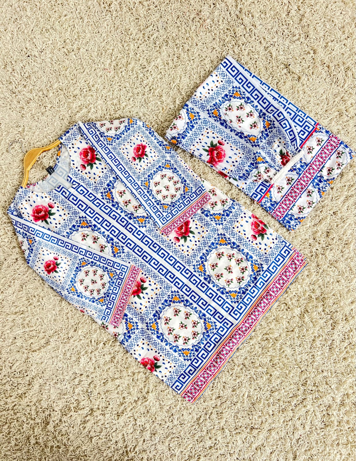 Blue Tile Printed 2 Piece Co-ord Set – image 3 of 4