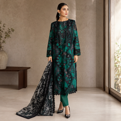 Emerald Green Floral Digital Print 3 Piece Lawn Suit – Inspired by Ramsha – image 2 of 3