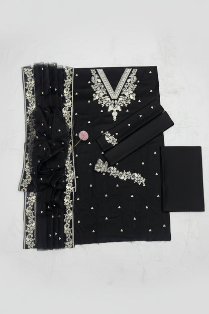PEZWAAN Heavy Embroidered 3 Piece Lawn Suit – image 7 of 13