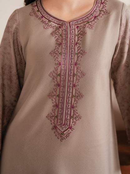 Jazmín Taupe Heavy Embroidered Unstitched Dhanak 3 Piece Suit with Digital Printed Shawl – image 2 of 4